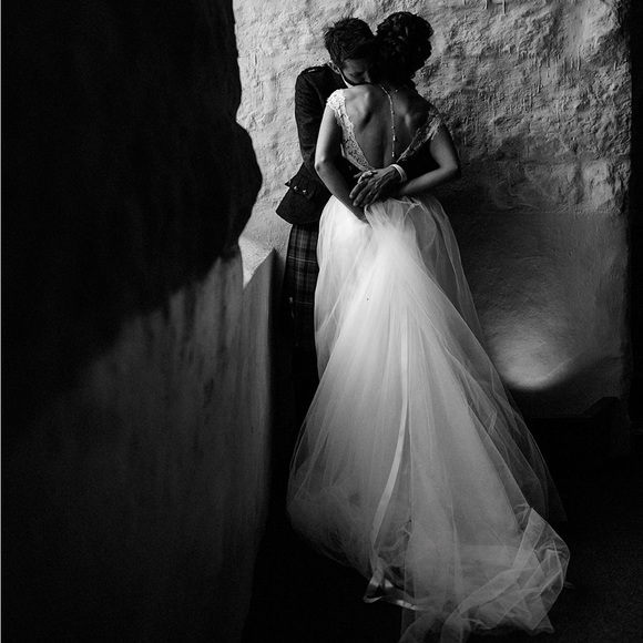 Unique custom made wedding dress - Picture 10 of 13